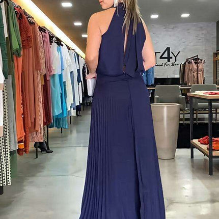 Vibrant Pleated Backless Halterneck Dress: Embrace Effortless Summer Elegance