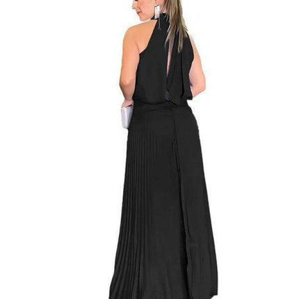 Vibrant Pleated Backless Halterneck Dress: Embrace Effortless Summer Elegance