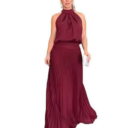 Vibrant Pleated Backless Halterneck Dress: Embrace Effortless Summer Elegance