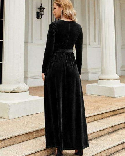 Opulent Golden Velvet Dress with Stylish Round Neckline and Sophisticated Belt - Women's Fashion Essential