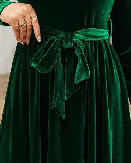 Opulent Golden Velvet Dress with Stylish Round Neckline and Sophisticated Belt - Women's Fashion Essential