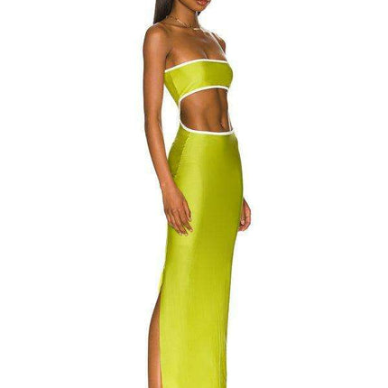 Elegant Strapless Evening Gown with Contemporary Hip Accents