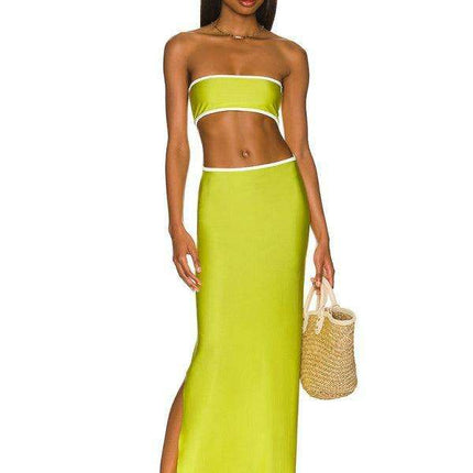 Elegant Strapless Evening Gown with Contemporary Hip Accents