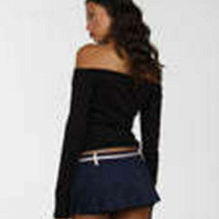 Chic Off-Shoulder Lace Bow Blouse: Fashionable Women's Long-Sleeve Top