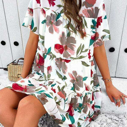 Floral Delight Short-Sleeve Dress: A Stylish Getaway