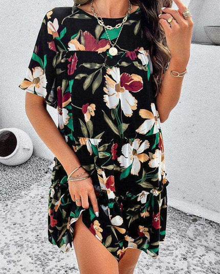 Floral Delight Short-Sleeve Dress: A Stylish Getaway