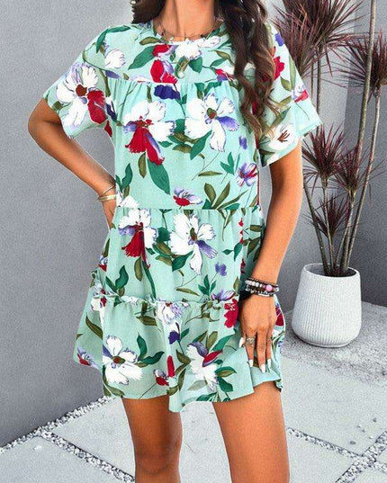 Floral Delight Short-Sleeve Dress: A Stylish Getaway