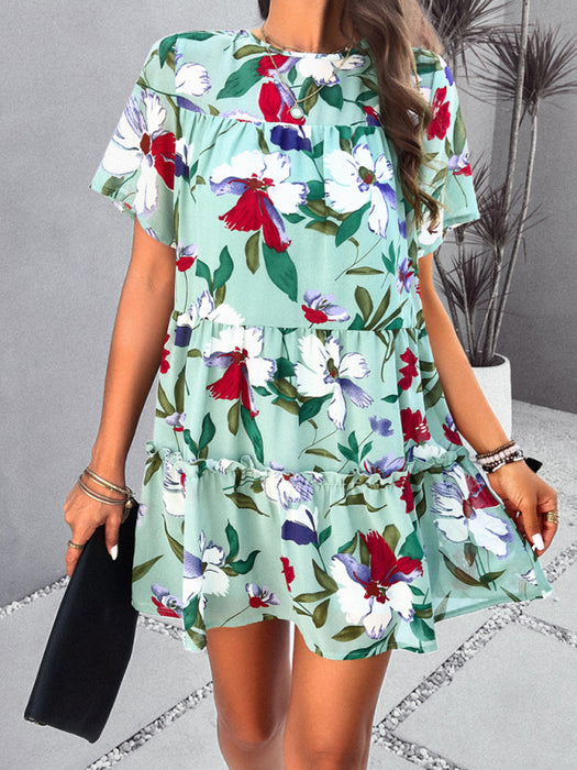 Floral Charm Short-Sleeve Dress for a Chic Escape