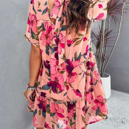 Floral Delight Short-Sleeve Dress: A Stylish Getaway