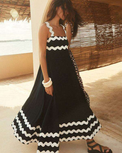 Wavy Hem Strappy Bohemian Printed Maxi Dress