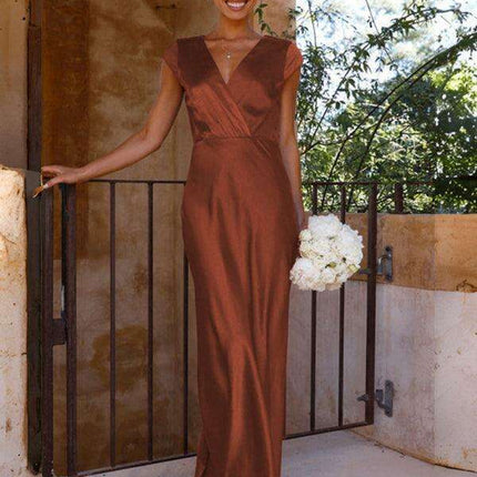 Elegant Enchantment: Exquisite V-neck Mermaid Dress for Memorable Celebrations