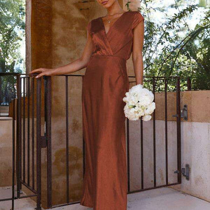 Elegant Enchantment: Exquisite V-neck Mermaid Dress for Memorable Celebrations