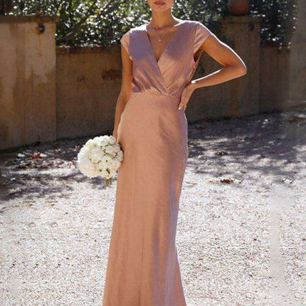 Elegant Enchantment: Exquisite V-neck Mermaid Dress for Memorable Celebrations