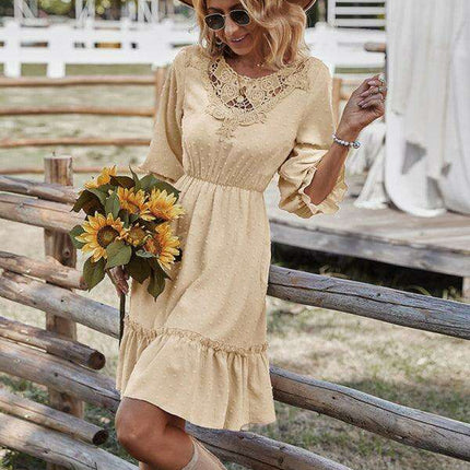 Chic Lace-Embellished Slim Fit Bodycon Dress for Women