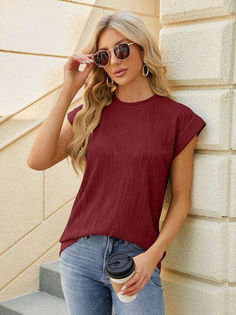 Effortless Elegance: Women's Relaxed Fit Round Neck Tee for Casual Chic