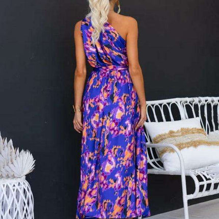 Elegant One-Shoulder Backless Dress with Unique Self-Design and Tailored Fit