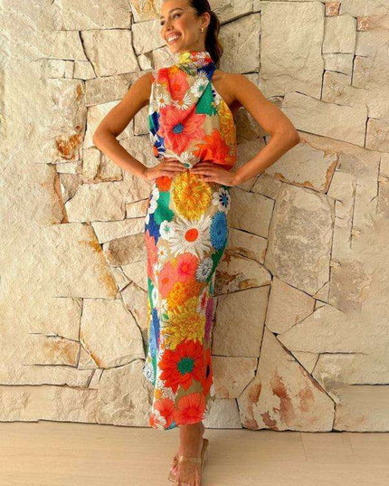 Vibrant Floral Halter Neck Dress - Essential Summer Fashion for Women
