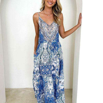 Boho Floral V-neck Maxi Dress with Stylish Suspenders