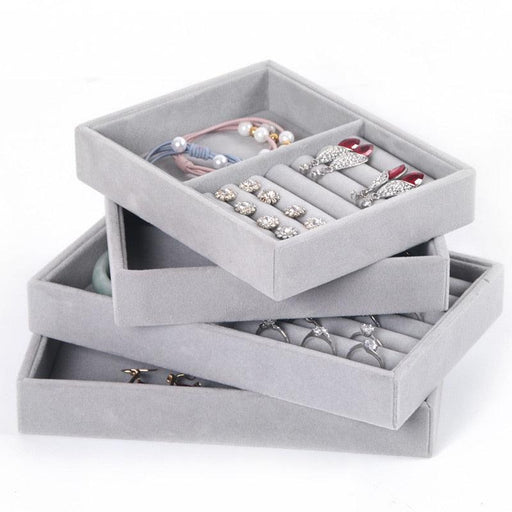Jewelry Collection Organizer with Adjustable Grid Sizes