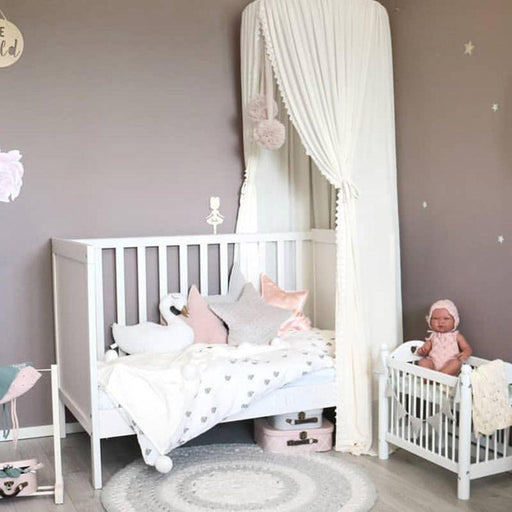 Deluxe 240cm Chiffon Bed Canopy: Fashionable Insect Guard for Kids