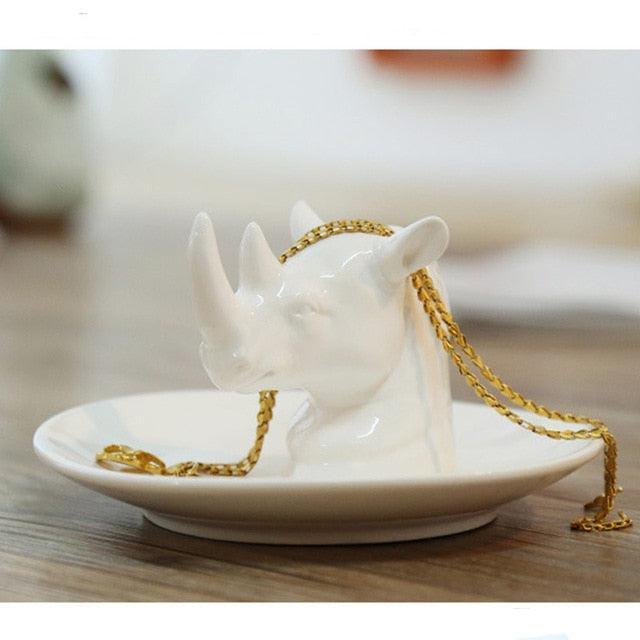 Elegant Nordic White Ceramic Jewelry Tray for Chic Home Organization
