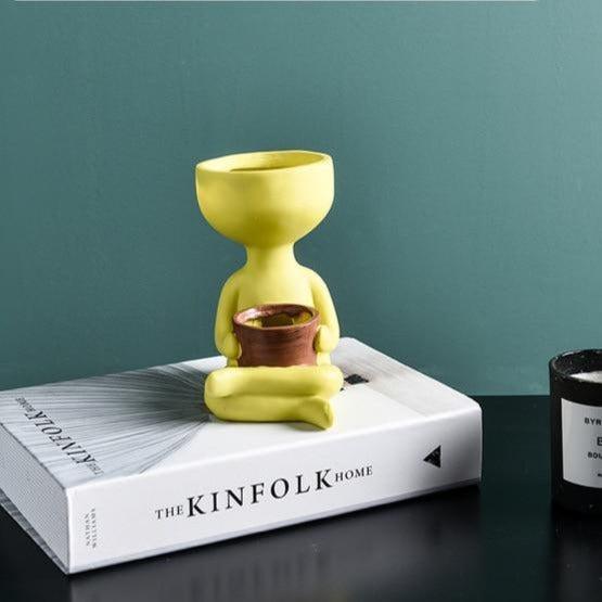 Nordic Minimalist Abstract Ceramic Vase with Unique Head Design