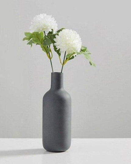 Contemporary Nordic Ceramic Planter for Chic Living Spaces