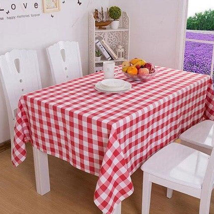 Chic Contemporary Plaid Tablecloth - Elevate Your Dining Atmosphere