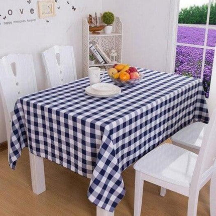 Chic Plaid Polyester Dining Table Cover for Elegant Gatherings
