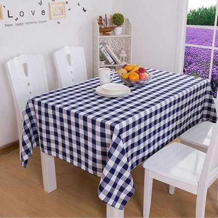 Chic Contemporary Plaid Tablecloth - Elevate Your Dining Atmosphere