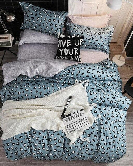 Chic Tween Duvet Set - Trendy Dream Retreat