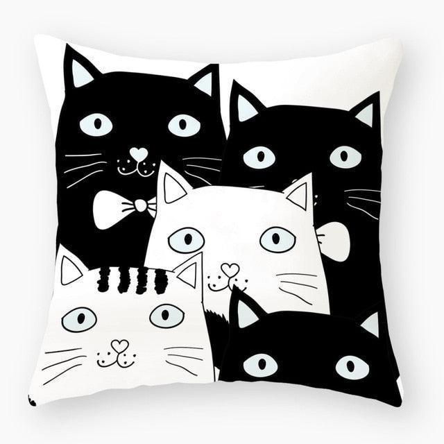 Luxurious Cat-Inspired Nursery Pillow Cover 45x45cm