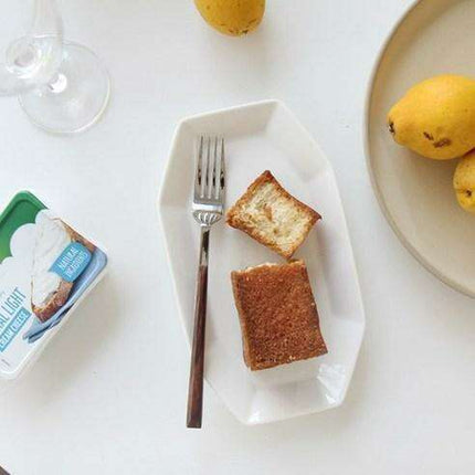 Elegant 16-Piece High-Quality Stainless Steel Cutlery Set for Exquisite Dining