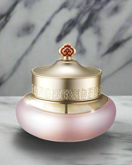 Luminous Hydration Serum: The Ultimate Skin Defense Solution