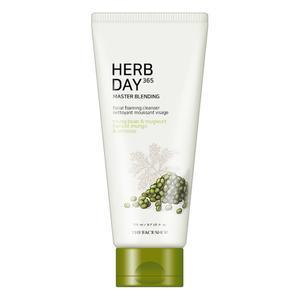 Gentle Herbal Facial Cleanser with Mungbean & Mugwort - Skin-Reviving Formula
