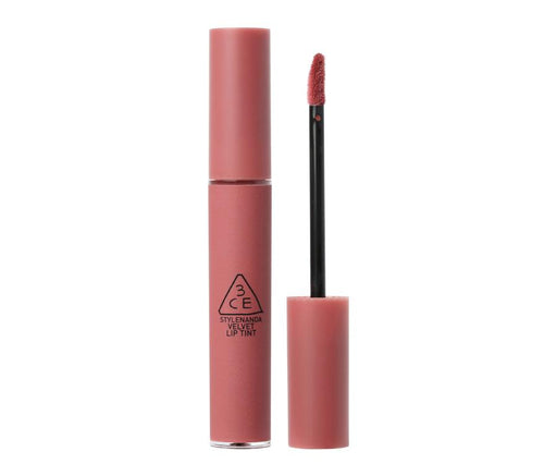 Cashmere Nude Velvet Lip Tint: Luxurious Velvety Lip Color Experience