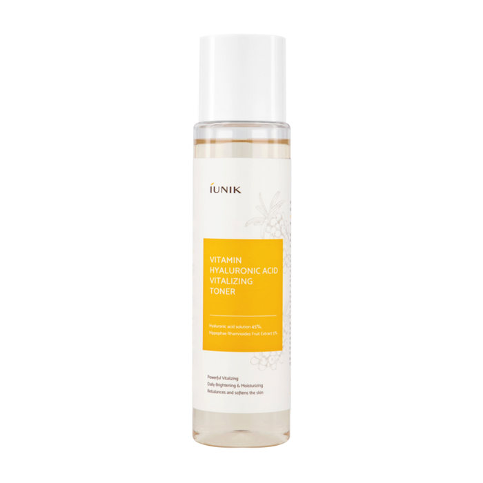 iUNIK Vitamin Hyaluronic Acid Vitalizing Toner 200ml: Intensely Hydrating Skincare Essential