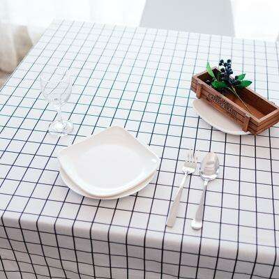 Sophisticated Linen Table Cover for Upscale Dining Events