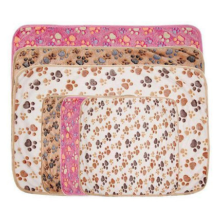 Plush Paw Print Pet Mat - Cozy Fleece Blanket Cushion for Animals